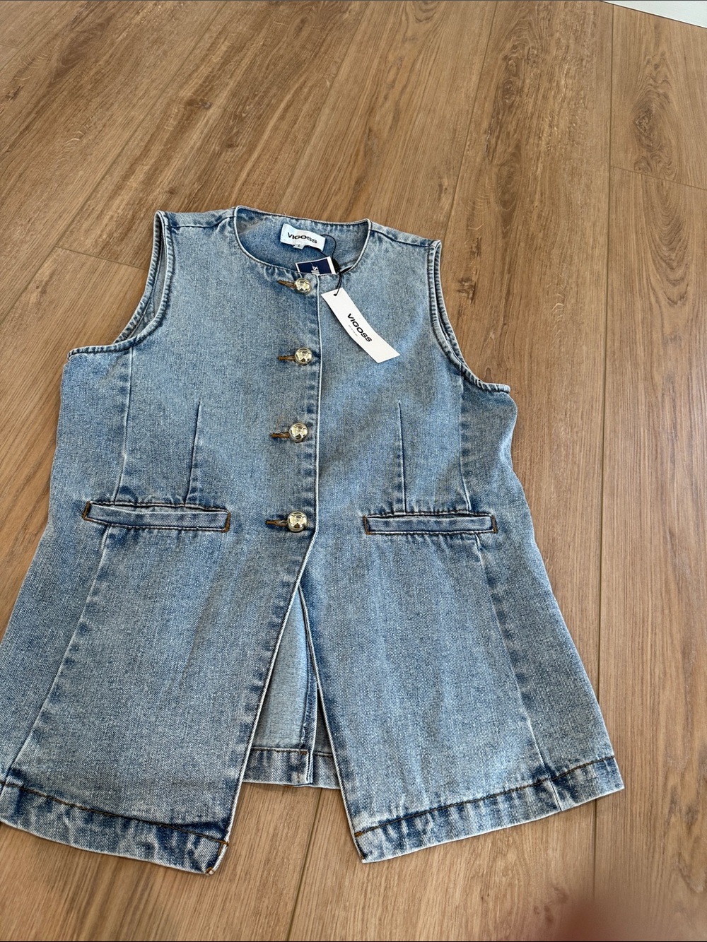 NWT Vigoss Light Blue Denim Sleeveless Vest